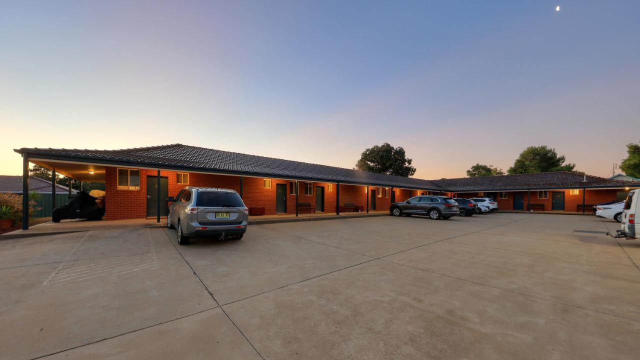 Bushman's Motor Motel Parkes